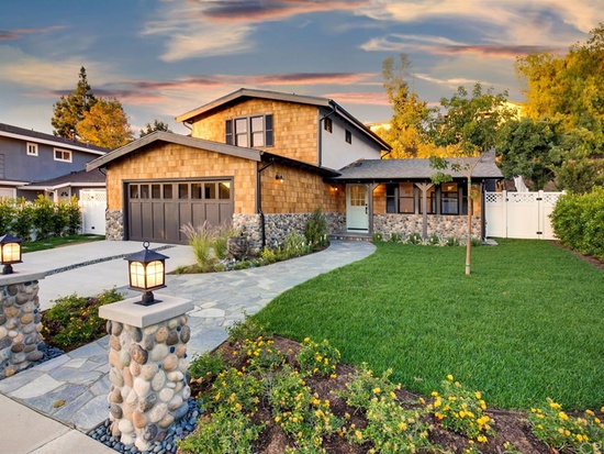 30621 SANDTRAP DRIVE